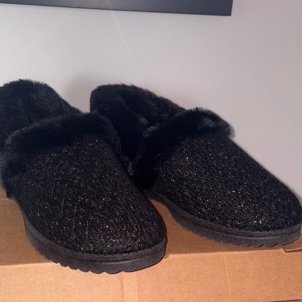 Skechers Black Women's Slippers